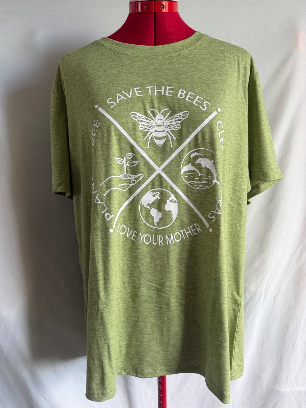 Save The Bees Graphic Tee - Women's Short Sleeve Green